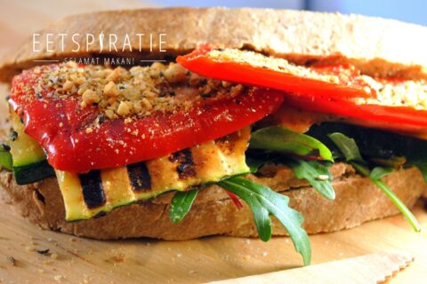 Sandwich met gegrilde groenten