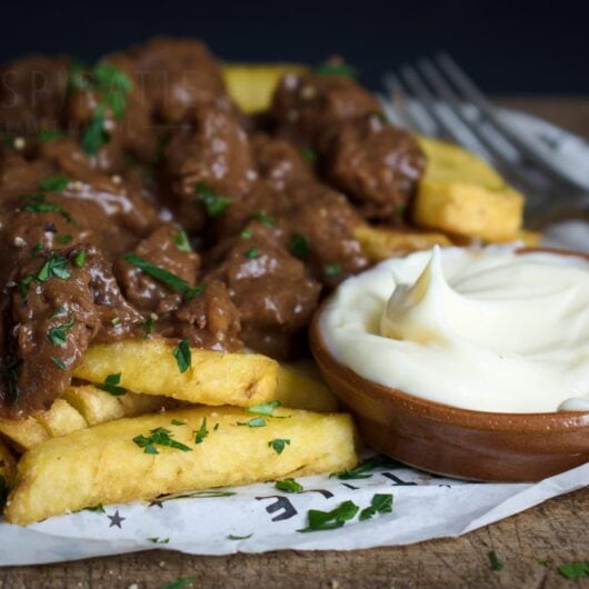 Frietje stoofvlees uit de slowcooker receptenkaart