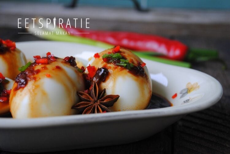 Telor ketjap (eieren in ketjapsaus)