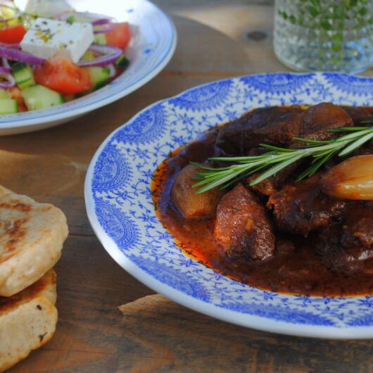 Echte Griekse stifado (uit de slowcooker)
