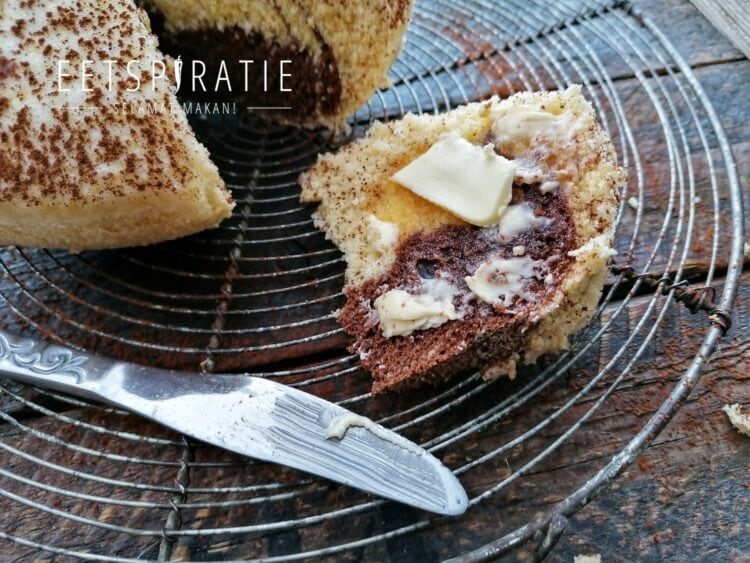 Roti kukus (gestoomd zoet brood)