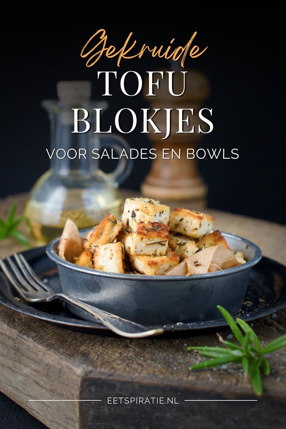 Gekruide tofu blokjes voor salades en bowls