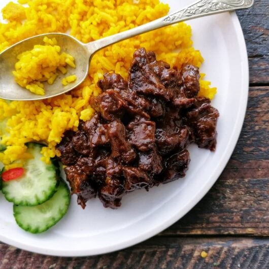 Gestoofd rundvlees in kokosmelk uit de Crock-Pot Express
