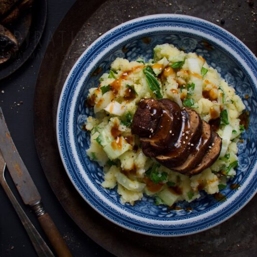 Paksoi stamppot met portobello en teriyaki saus