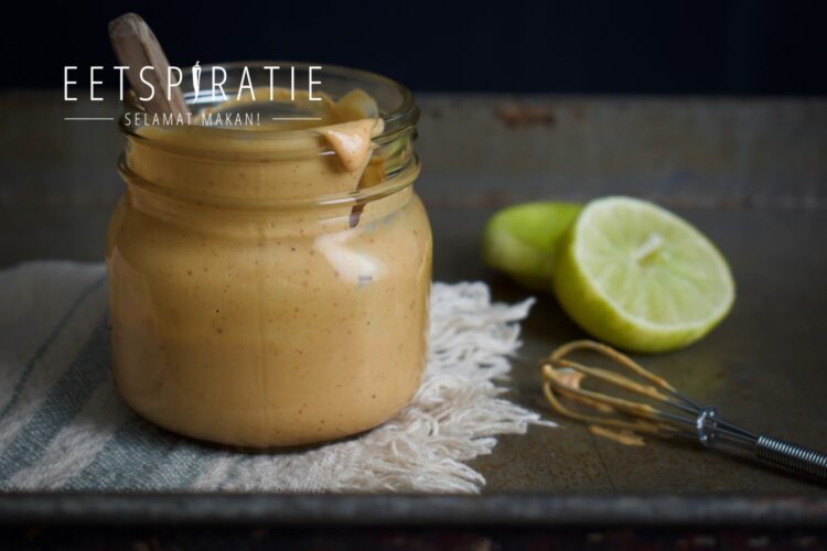 Pindasaus met miso