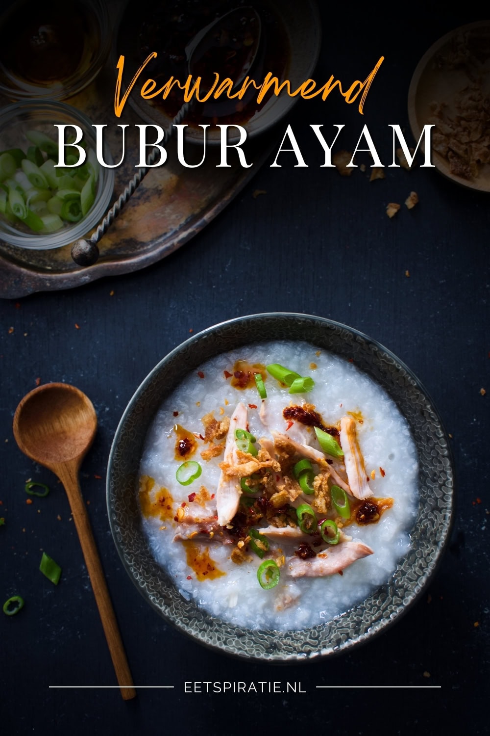 Bubur ajam (rijstepap met kip)