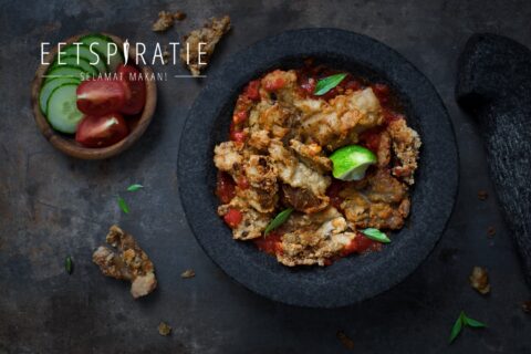 Indonesische oesterzwam geprek - krokante oesterzwammen met sambal