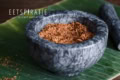Kerisik - geroosterde kokospasta uit de Indonesische keuken