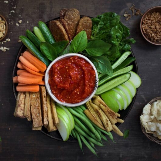 Lalab - Indonesisch groentegerecht met sambaldip receptenkaart