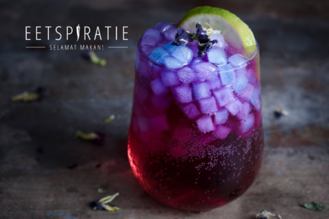 Zelf maken - limonade met butterfly pea tea