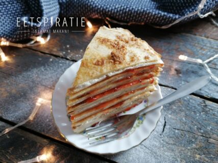Feestelijke pannenkoekentaart