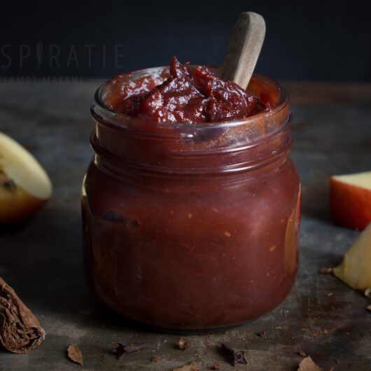 Apple butter maken in de multicooker receptenkaart