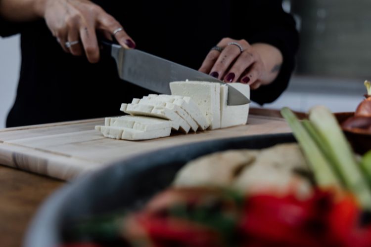 Tofu snijden
